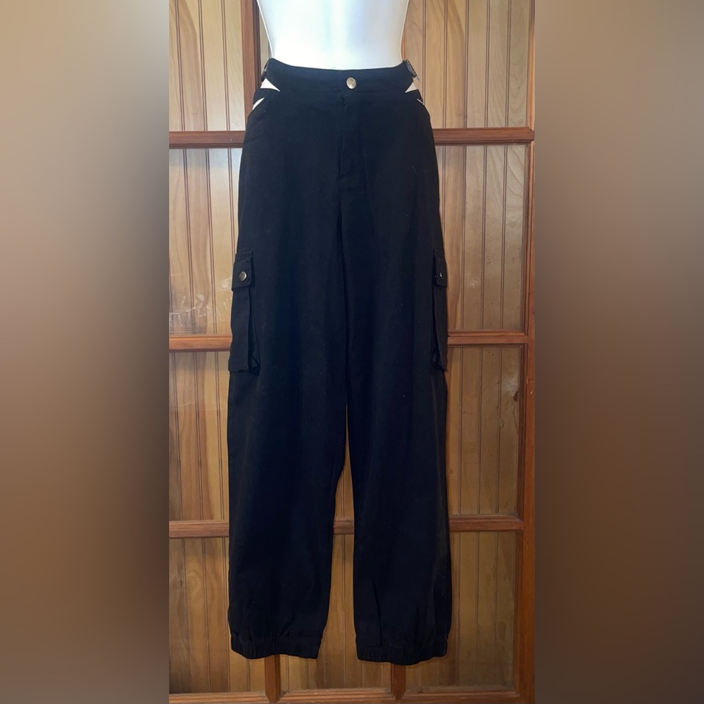 Black Cargo Pants